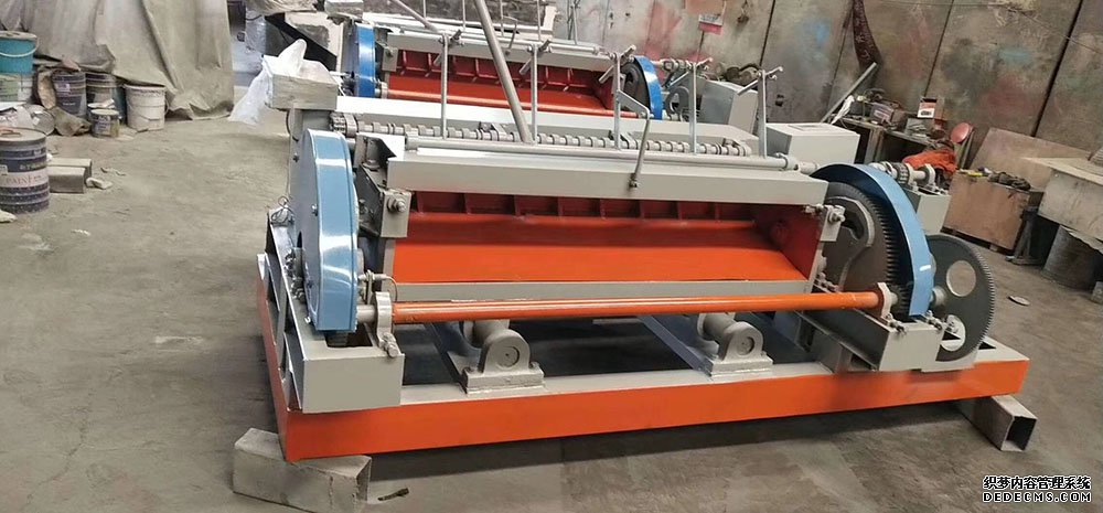 high speed veneer peeling machinery